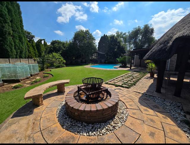4 BEDROOM HOUSE FOR SALE IN THREE RIVERS EAST